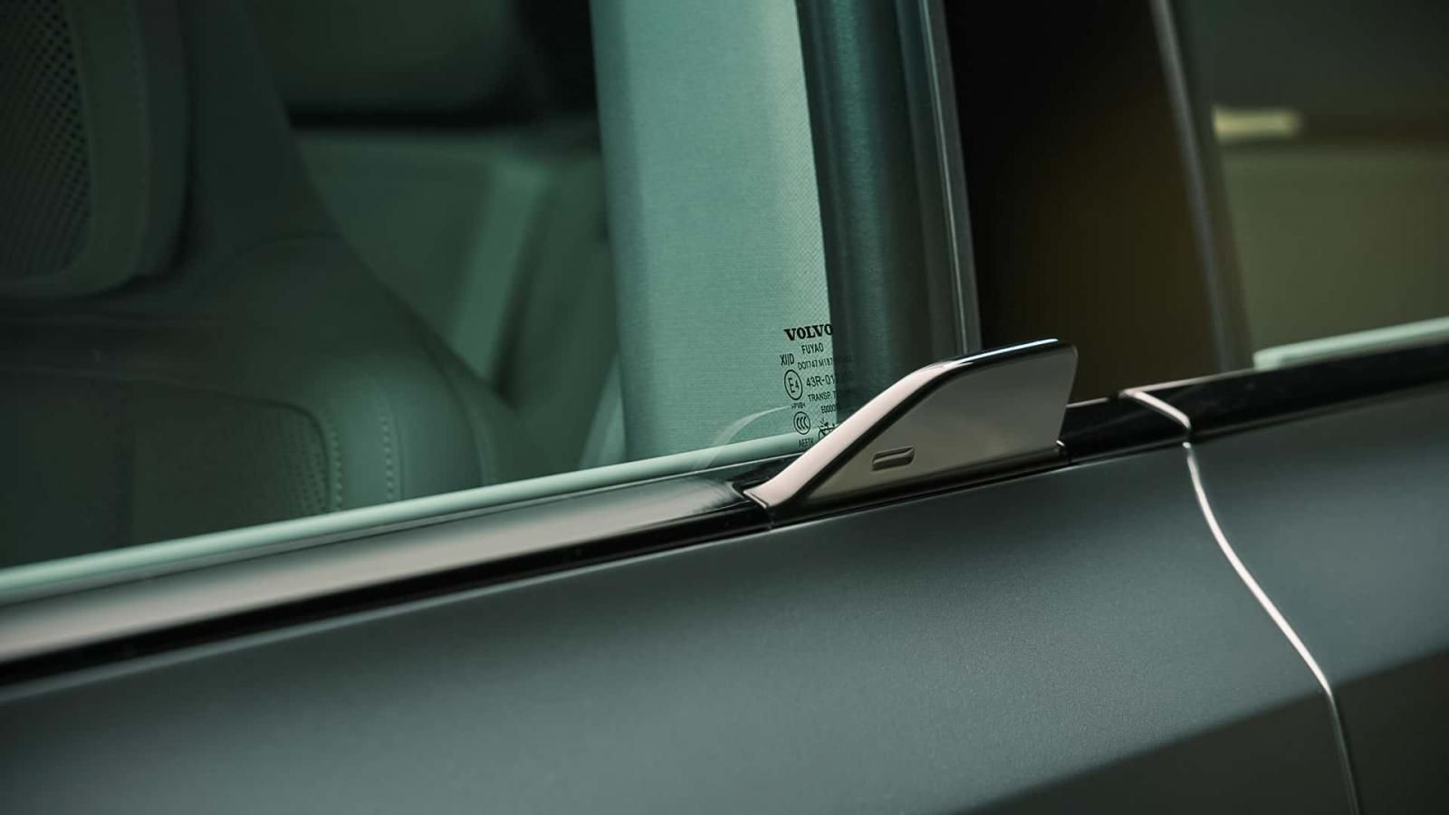 Επίσημη πρεμιέρα για το νέο Volvo EX60